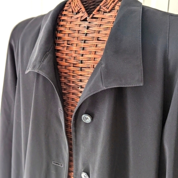 Vintage Women's Black Raglan Sleeve Fully Lined Rain/Trench Coat Button Front - Picture 9 of 13